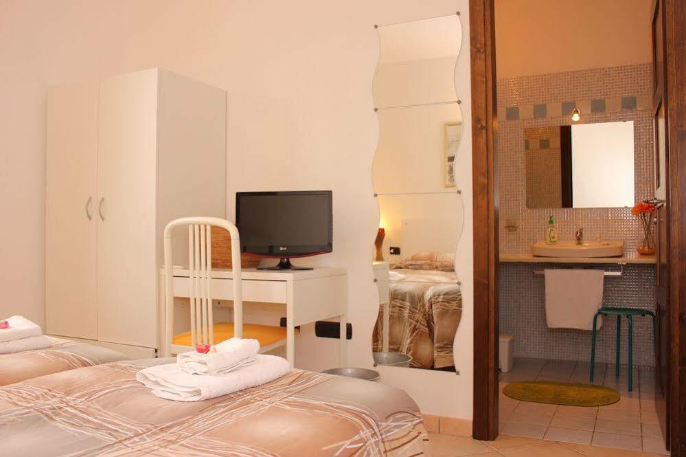 La Tortorella Room & Apartment 토르톨리 외부 사진